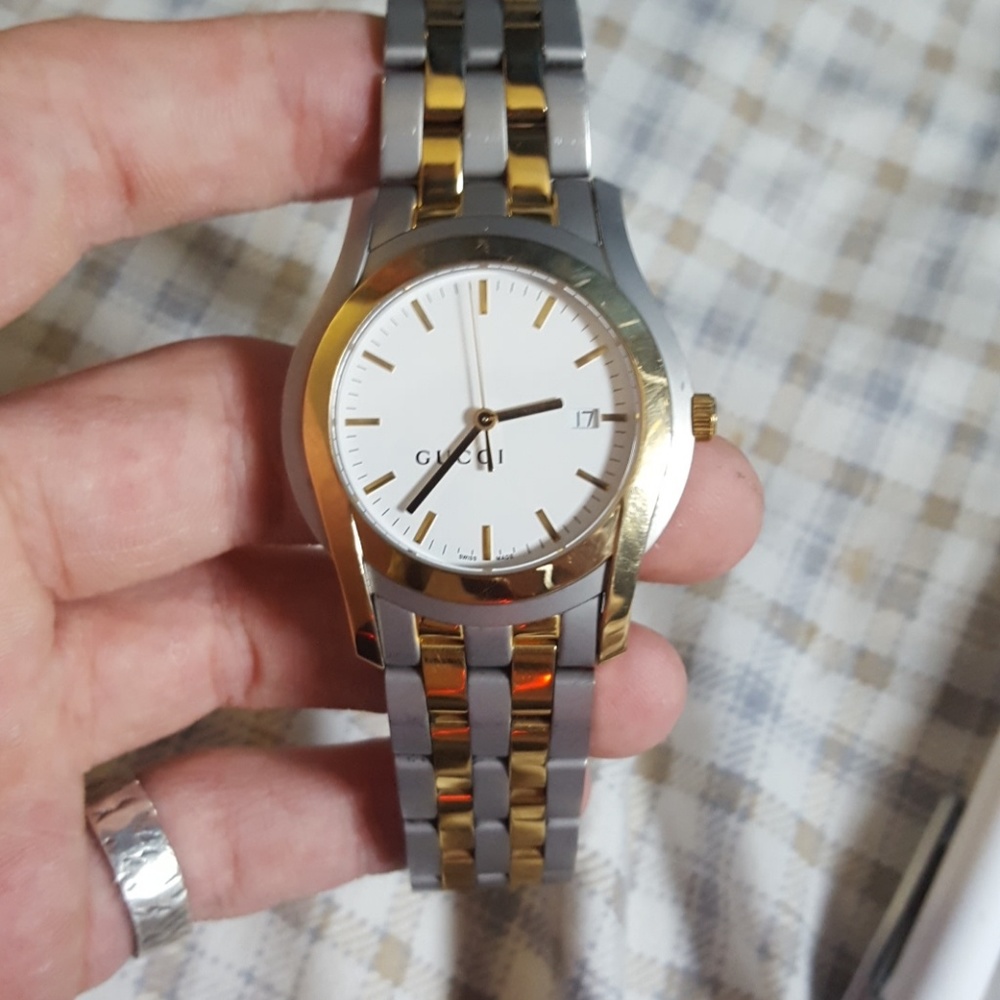 Gucci XL 5500 watch